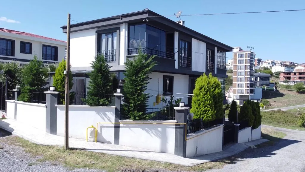 Villa Nehir